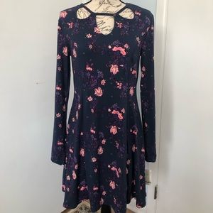 Floral Print Dress with cut-out neckline